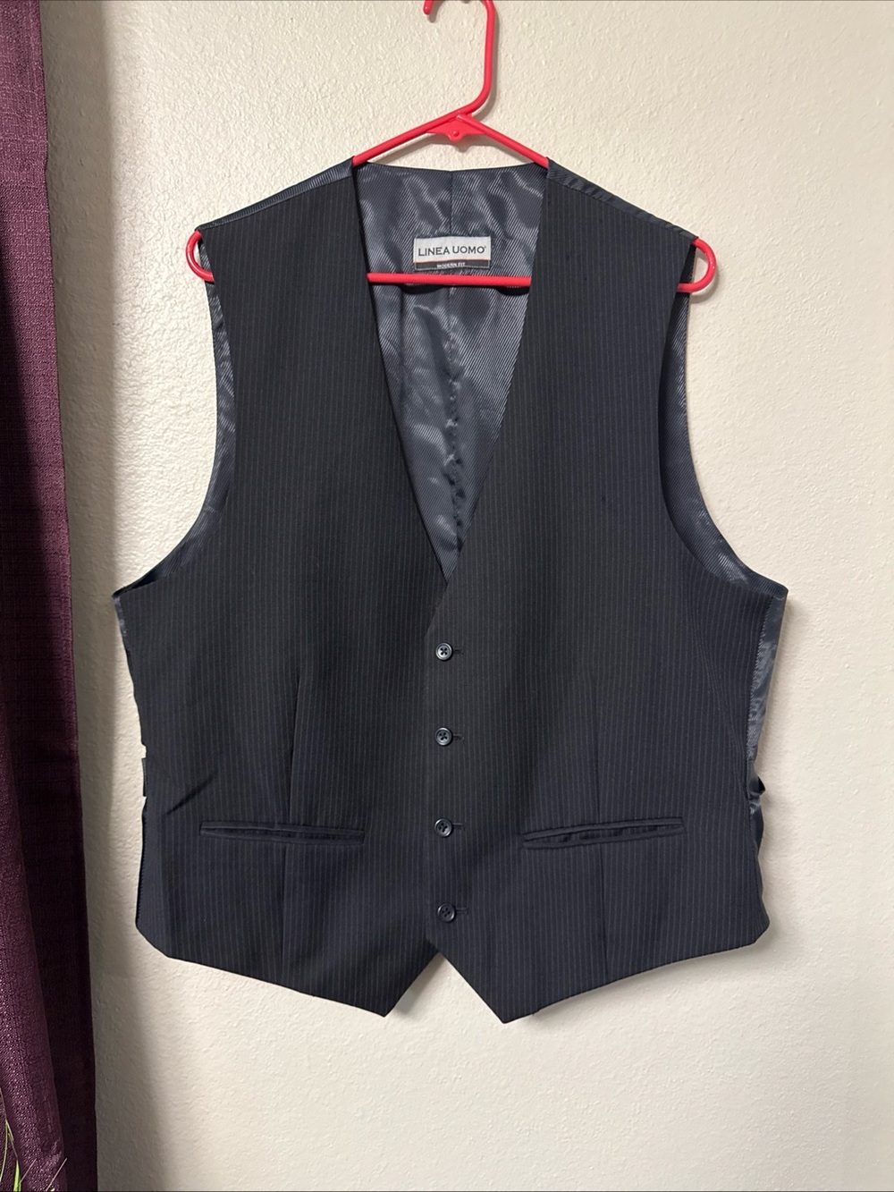 Linea Uomo Black Pinstripe Men’s Vest Size 42R